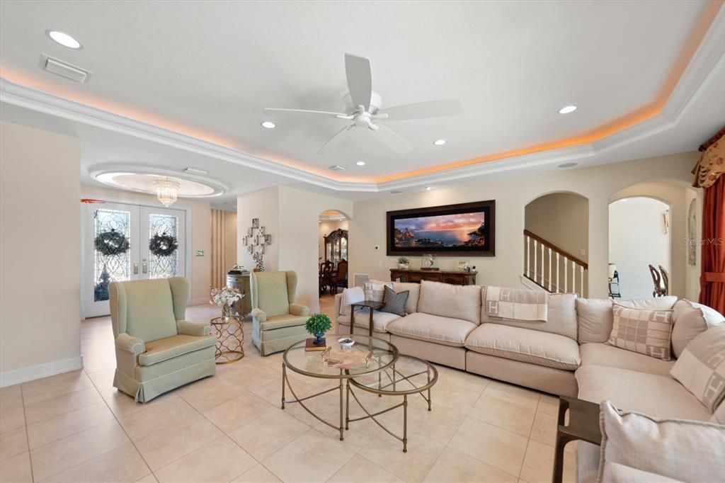 En Venta: $2,795,000 (5 camas, 6 baños, 5532 Pies cuadrados)