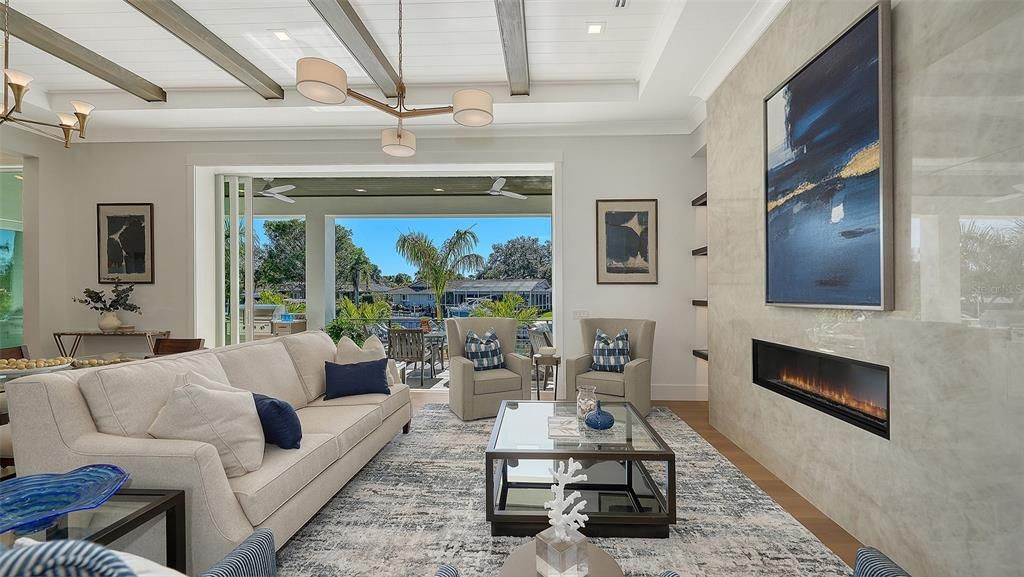 En Venta: $4,649,900 (5 camas, 4 baños, 4132 Pies cuadrados)