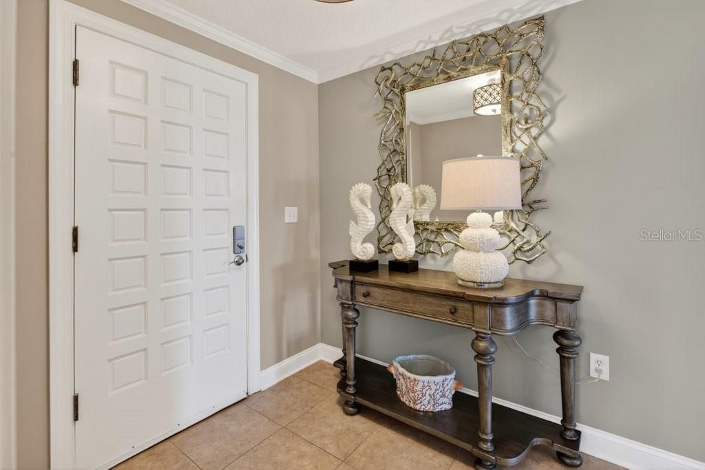 En Venta: $879,000 (3 camas, 2 baños, 1624 Pies cuadrados)