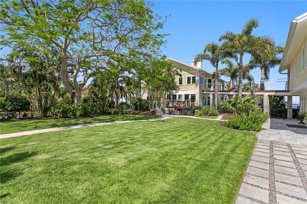 En Venta: $3,900,000 (5 camas, 5 baños, 4790 Pies cuadrados)