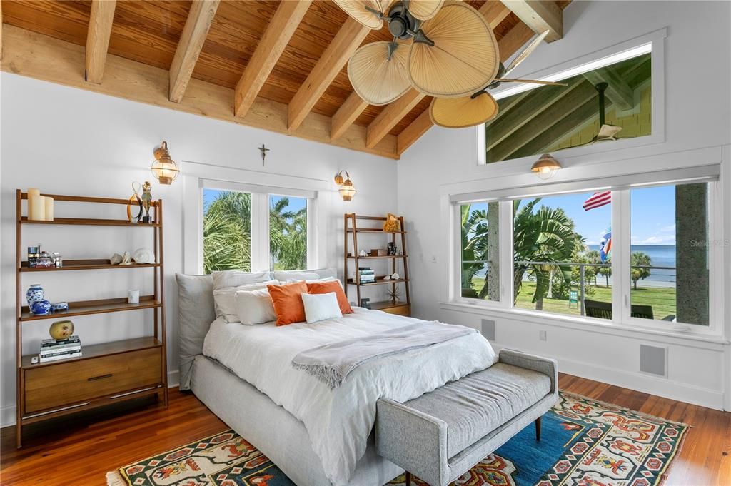 En Venta: $3,900,000 (5 camas, 5 baños, 4790 Pies cuadrados)
