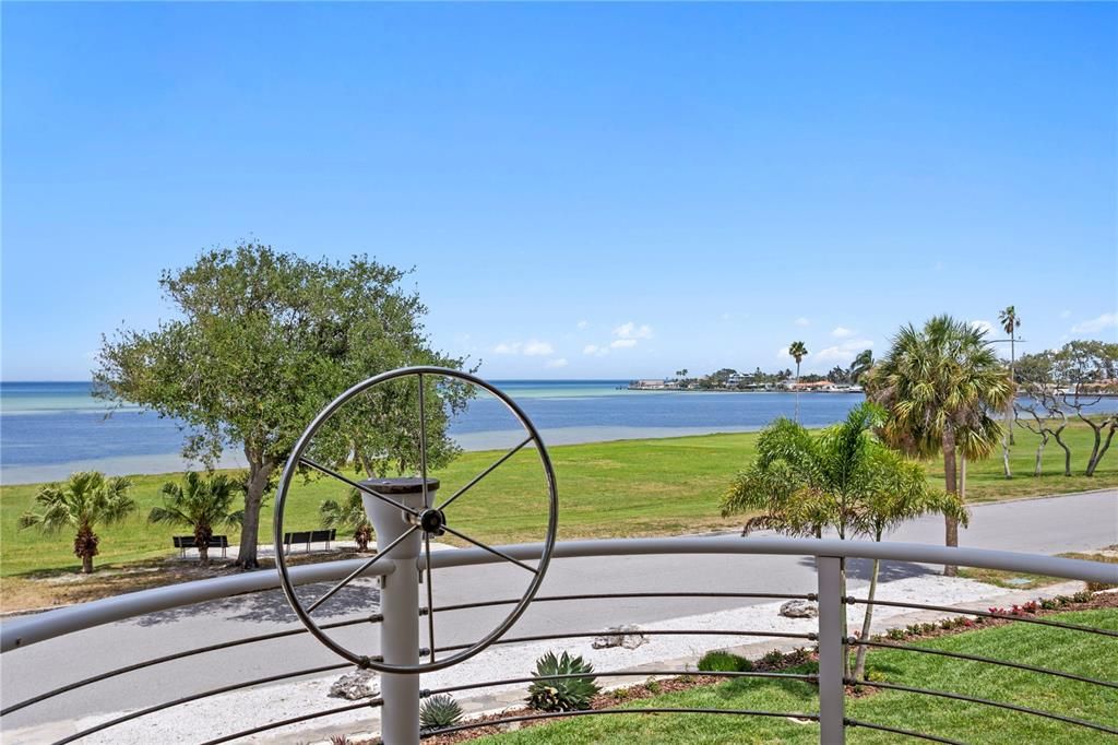 En Venta: $3,900,000 (5 camas, 5 baños, 4790 Pies cuadrados)