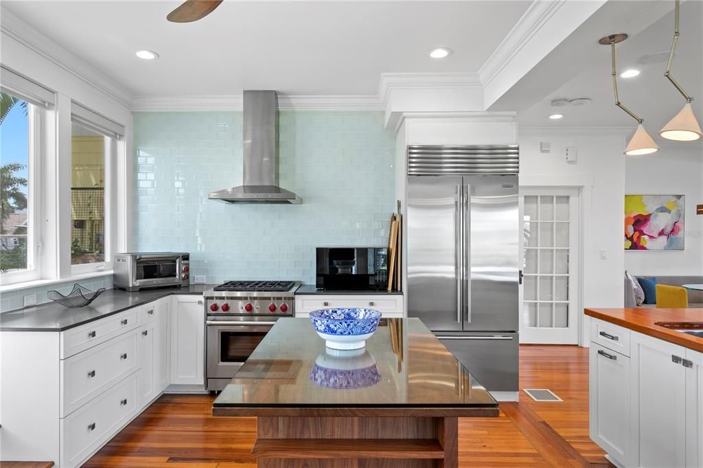 En Venta: $3,900,000 (5 camas, 5 baños, 4790 Pies cuadrados)