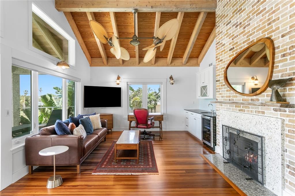 En Venta: $3,900,000 (5 camas, 5 baños, 4790 Pies cuadrados)