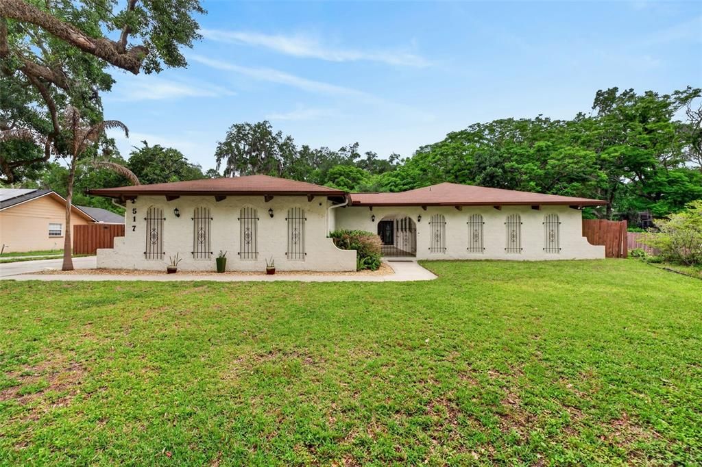 For Sale: $574,990 (4 beds, 2 baths, 2312 Square Feet)