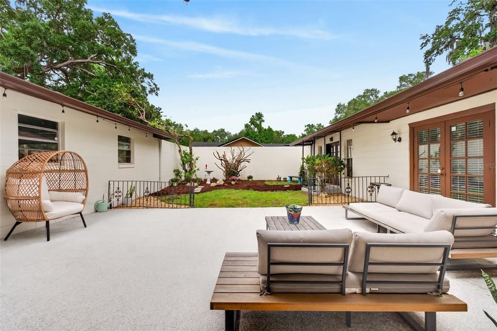 For Sale: $574,990 (4 beds, 2 baths, 2312 Square Feet)