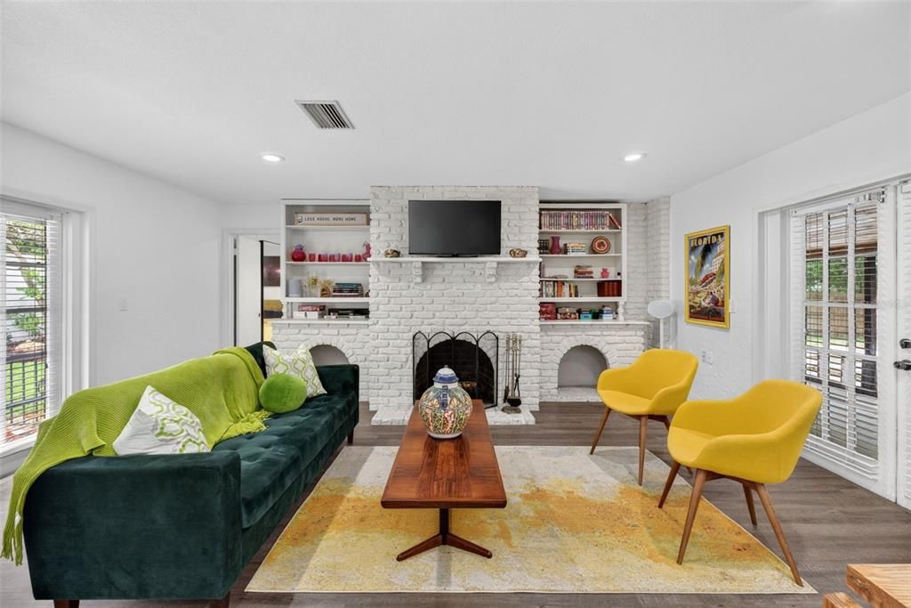 For Sale: $574,990 (4 beds, 2 baths, 2312 Square Feet)
