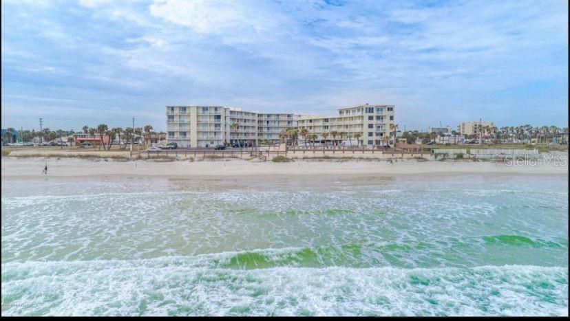Active With Contract: $148,900 (1 beds, 1 baths, 563 Square Feet)