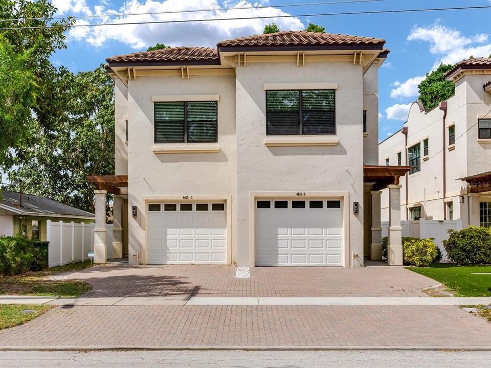 Недавно продано: $729,900 (3 спален, 3 ванн, 2290 Квадратных фут)