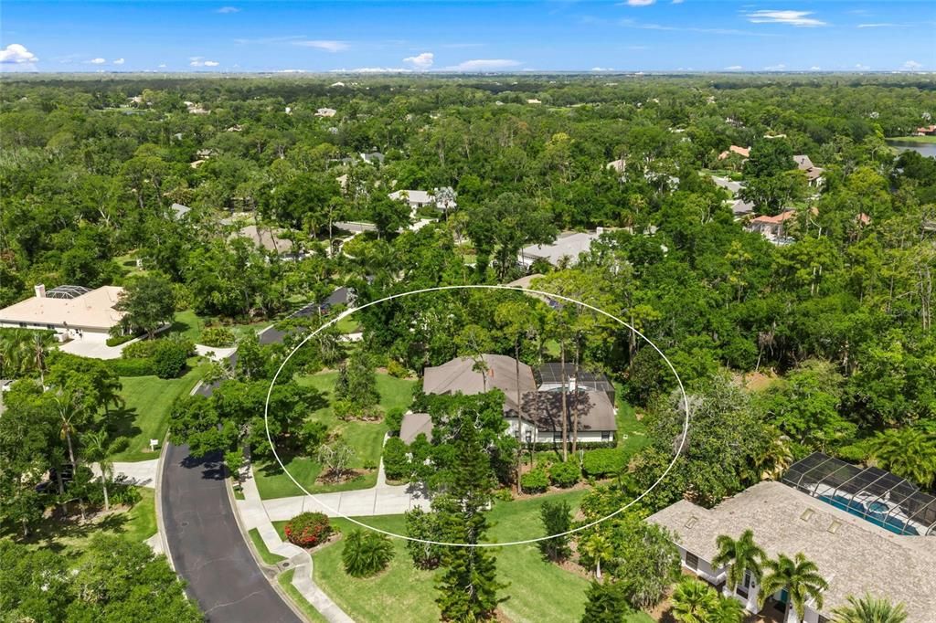 Activo con contrato: $895,000 (4 camas, 3 baños, 3012 Pies cuadrados)