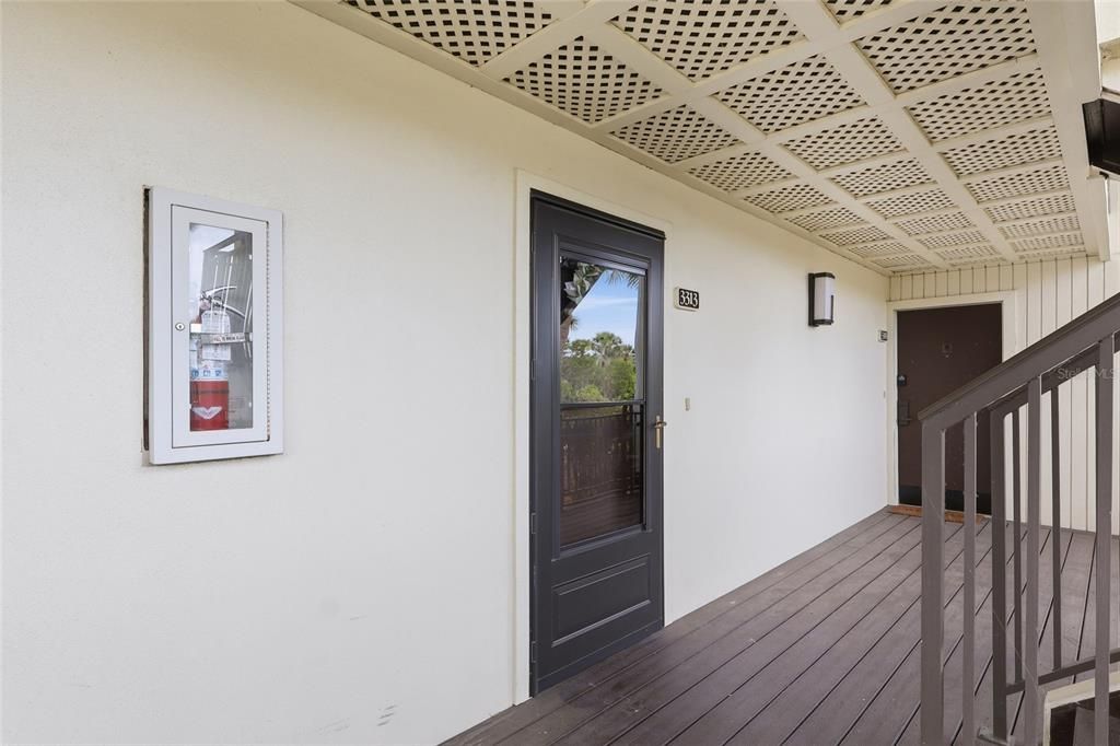 Active With Contract: $280,000 (2 beds, 2 baths, 1400 Square Feet)