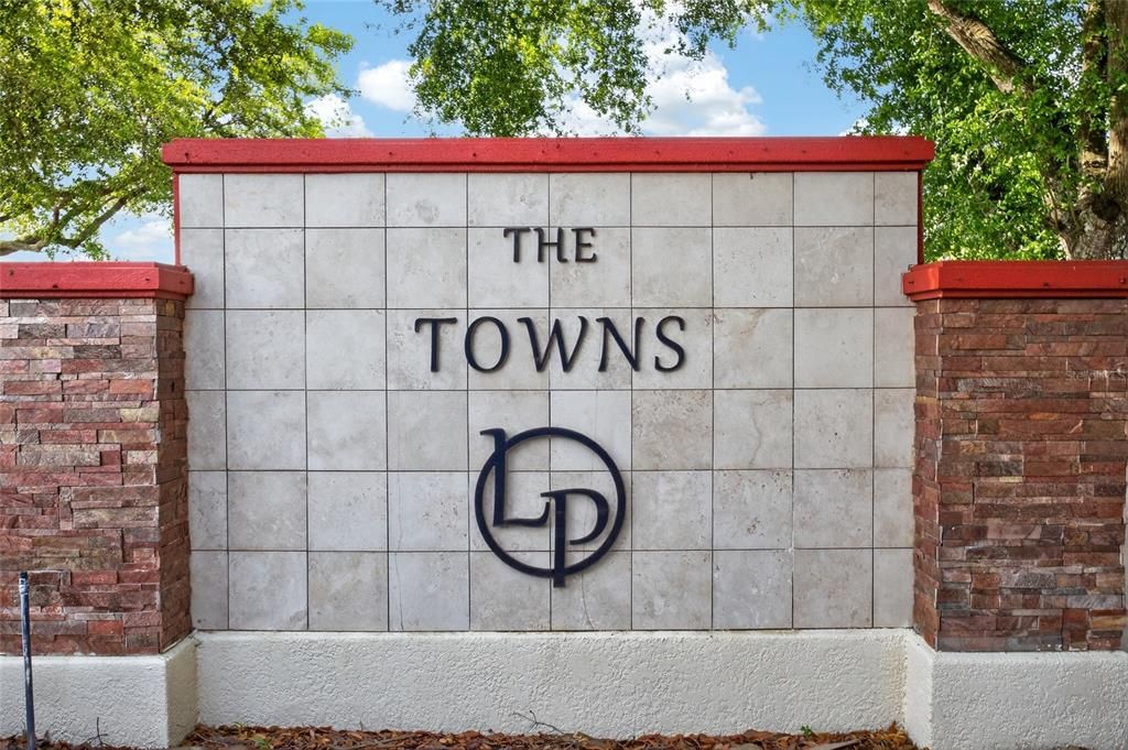 Active With Contract: $189,900 (2 beds, 2 baths, 1267 Square Feet)