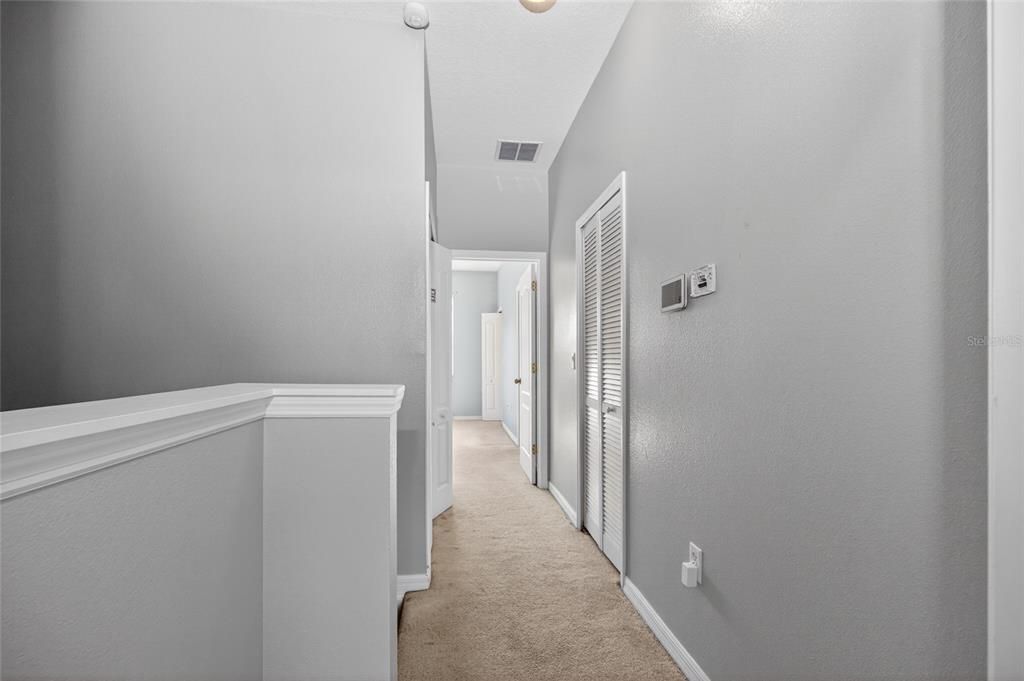 Active With Contract: $189,900 (2 beds, 2 baths, 1267 Square Feet)