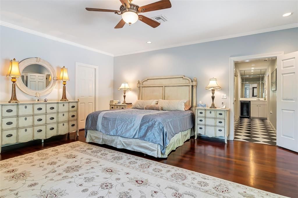 For Sale: $1,450,000 (3 beds, 3 baths, 3554 Square Feet)