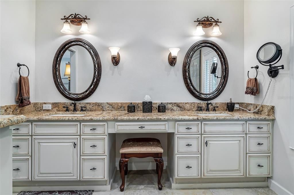 For Sale: $1,450,000 (3 beds, 3 baths, 3554 Square Feet)