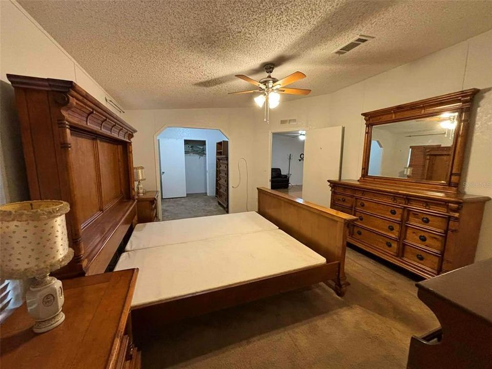 For Rent: $1,650 (3 beds, 2 baths, 1508 Square Feet)