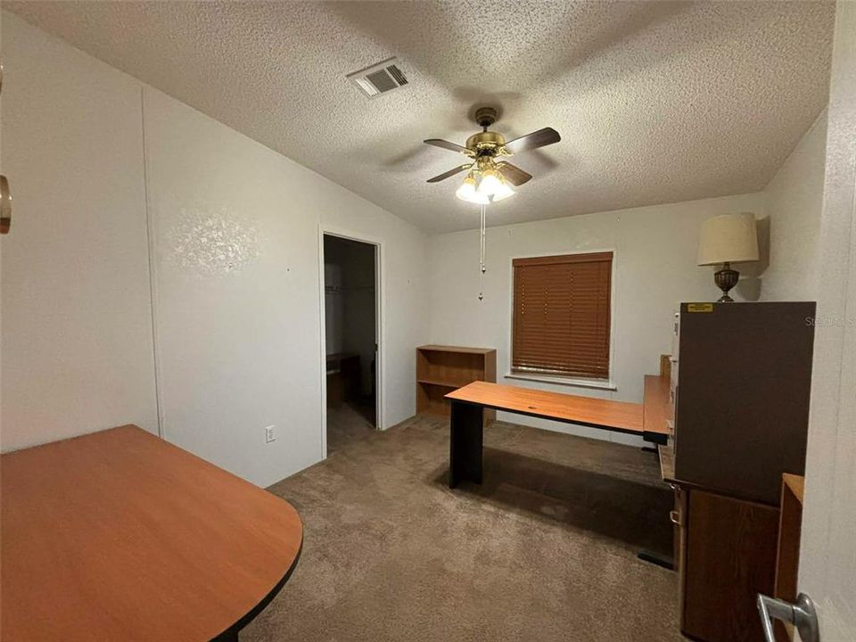 For Rent: $1,650 (3 beds, 2 baths, 1508 Square Feet)