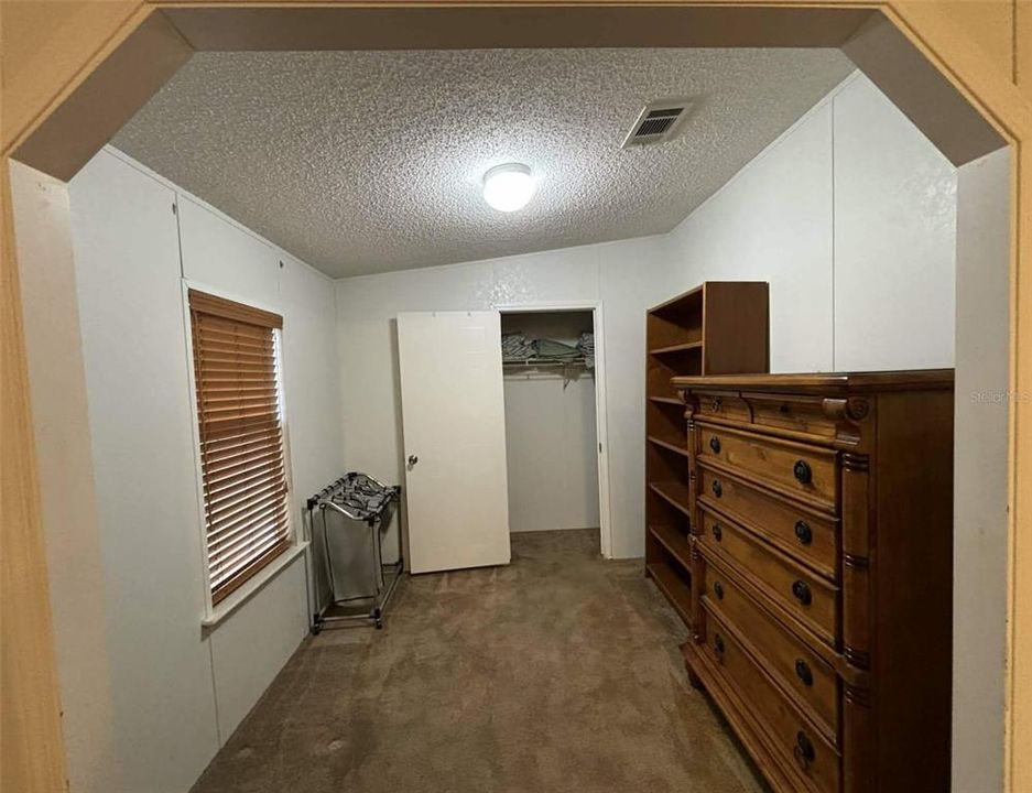 For Rent: $1,650 (3 beds, 2 baths, 1508 Square Feet)