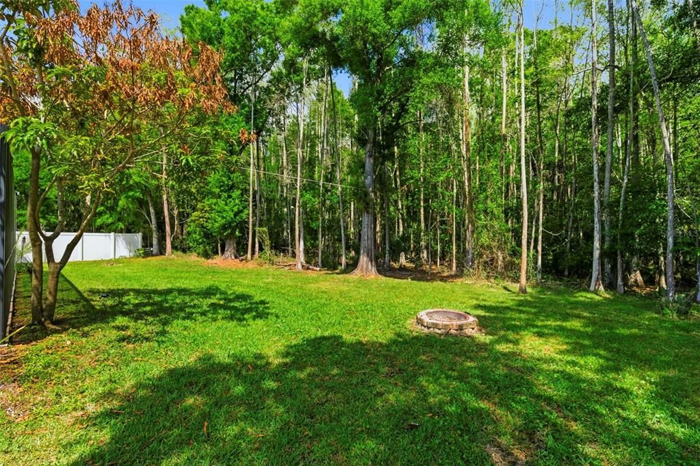 Active With Contract: $3,200 (3 beds, 2 baths, 2057 Square Feet)