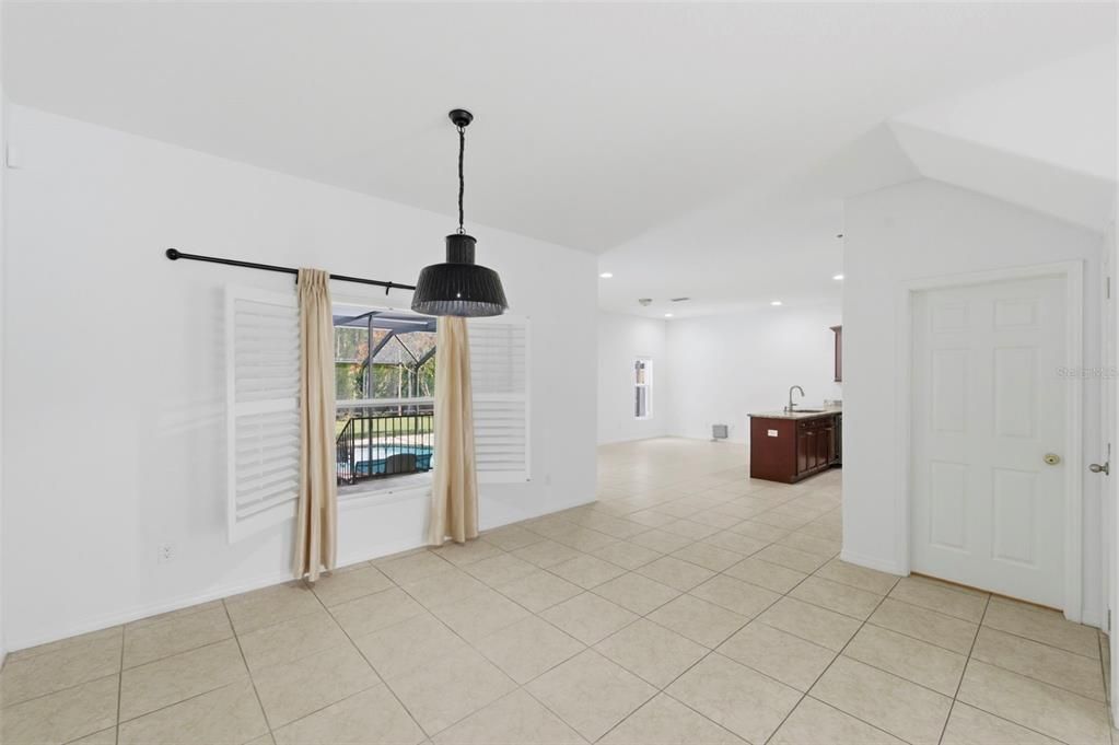 Active With Contract: $3,200 (3 beds, 2 baths, 2057 Square Feet)