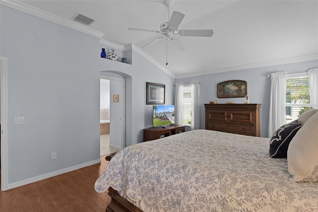 For Sale: $755,000 (3 beds, 2 baths, 2000 Square Feet)