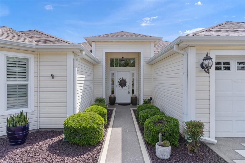 For Sale: $755,000 (3 beds, 2 baths, 2000 Square Feet)