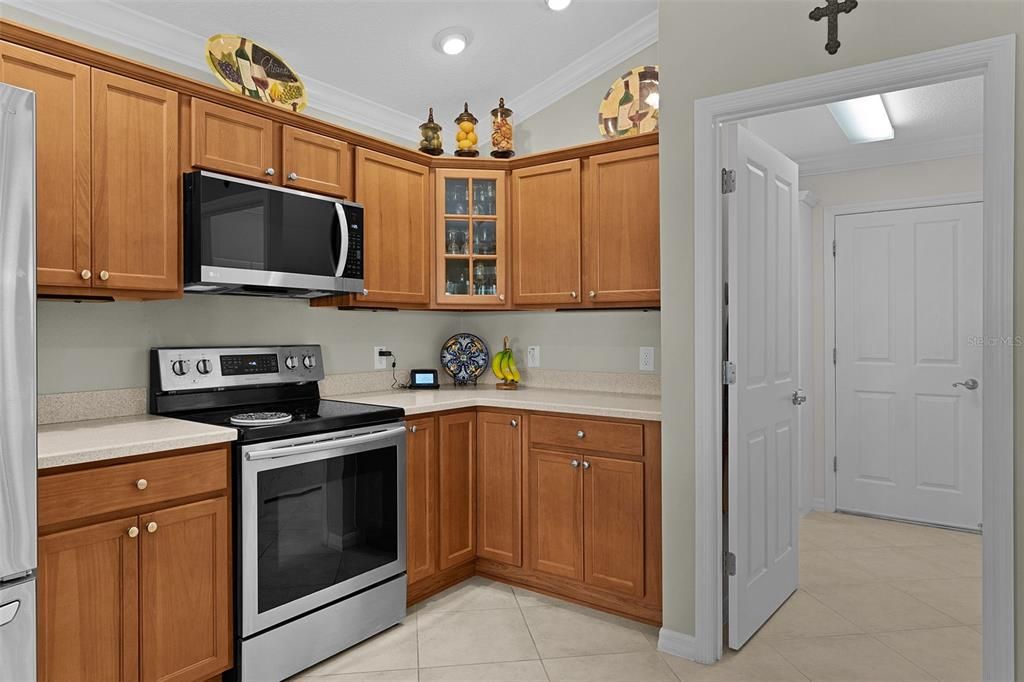 For Sale: $755,000 (3 beds, 2 baths, 2000 Square Feet)