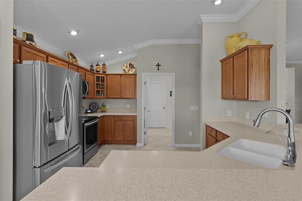 For Sale: $755,000 (3 beds, 2 baths, 2000 Square Feet)