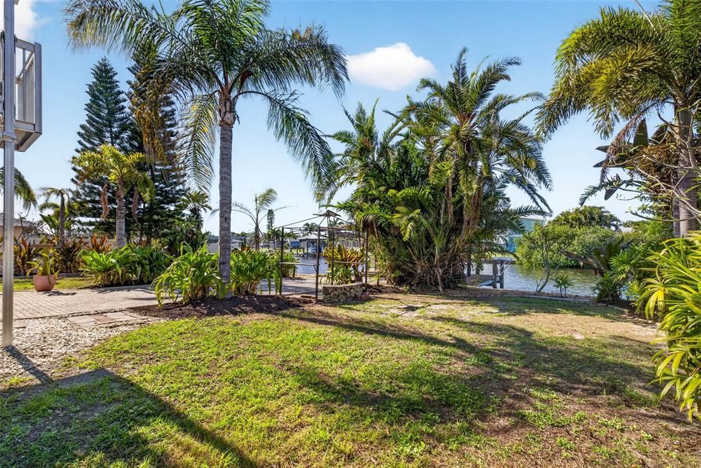 En Venta: $679,000 (3 camas, 2 baños, 1597 Pies cuadrados)