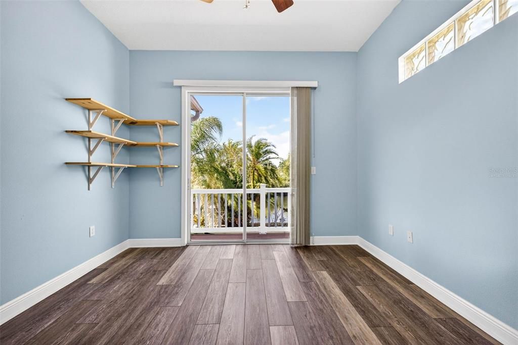 En Venta: $679,000 (3 camas, 2 baños, 1597 Pies cuadrados)