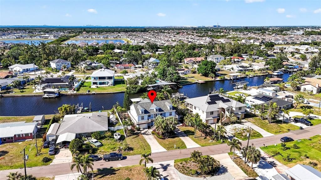 En Venta: $679,000 (3 camas, 2 baños, 1597 Pies cuadrados)