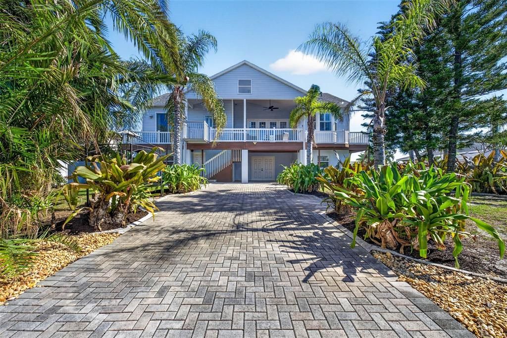 En Venta: $679,000 (3 camas, 2 baños, 1597 Pies cuadrados)