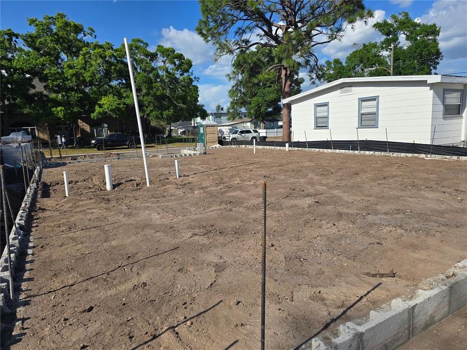 Activo con contrato: $789,000 (4 camas, 3 baños, 2812 Pies cuadrados)