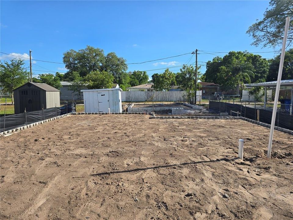 Activo con contrato: $789,000 (4 camas, 3 baños, 2812 Pies cuadrados)