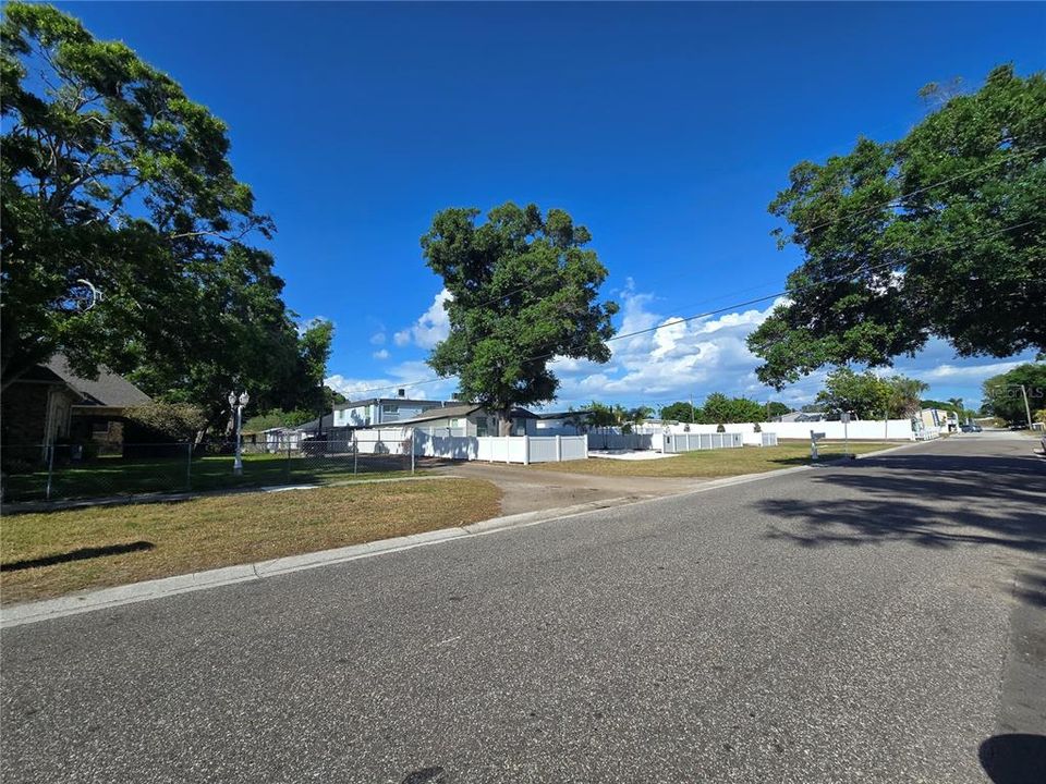 Activo con contrato: $789,000 (4 camas, 3 baños, 2812 Pies cuadrados)