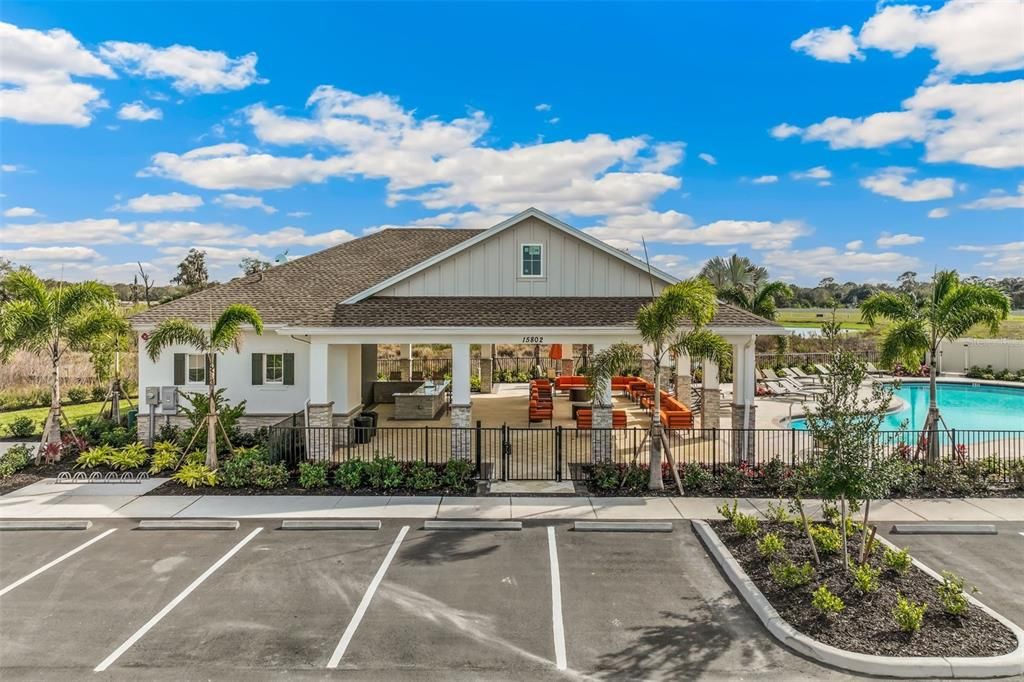 Active With Contract: $314,000 (3 beds, 2 baths, 1565 Square Feet)