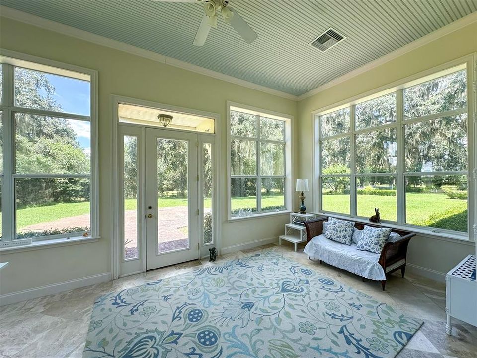 For Rent: $9,500 (4 beds, 3 baths, 4345 Square Feet)