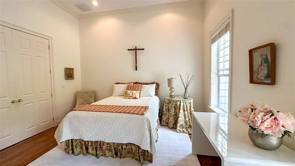 For Rent: $9,500 (4 beds, 3 baths, 4345 Square Feet)