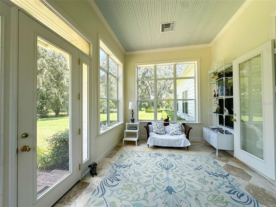For Rent: $9,500 (4 beds, 3 baths, 4345 Square Feet)