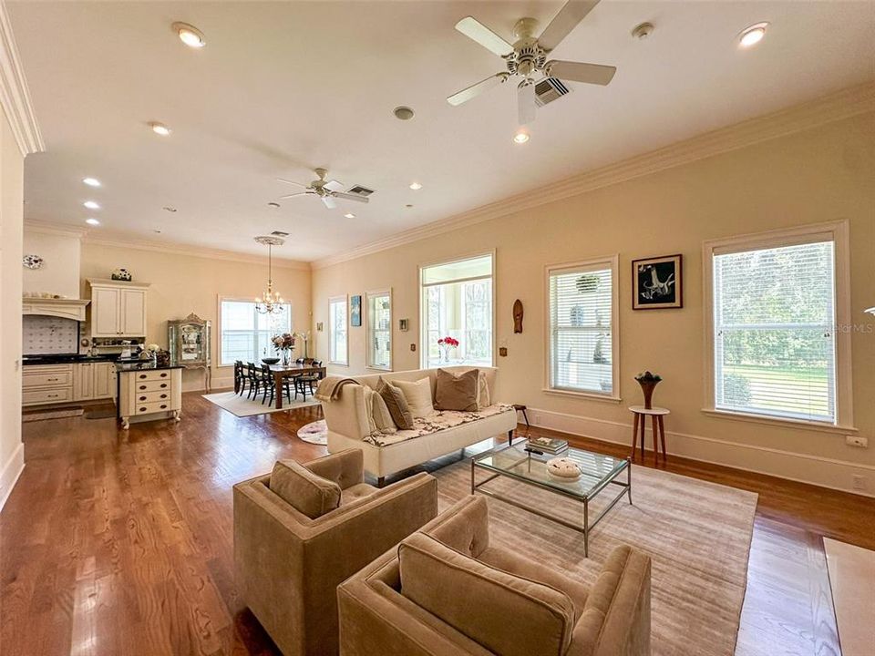 For Rent: $9,500 (4 beds, 3 baths, 4345 Square Feet)