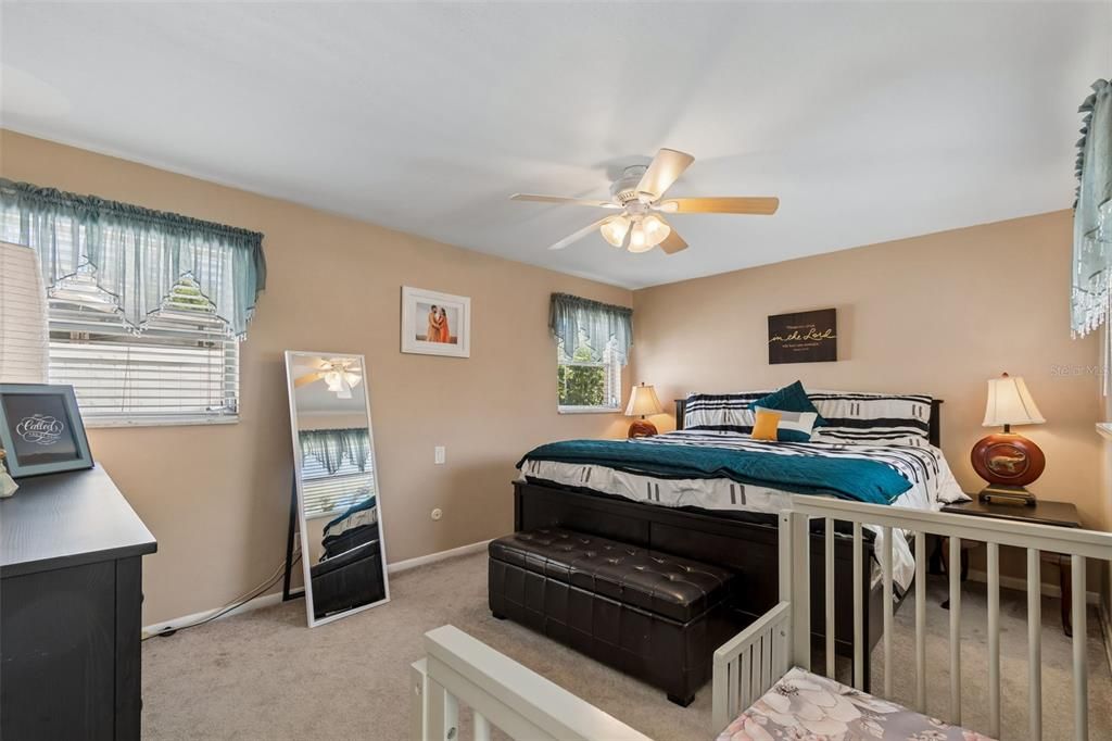 Active With Contract: $550,000 (3 beds, 2 baths, 1839 Square Feet)
