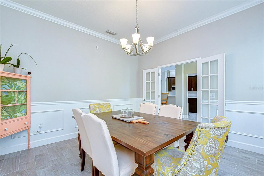 Active With Contract: $689,000 (4 beds, 3 baths, 2919 Square Feet)