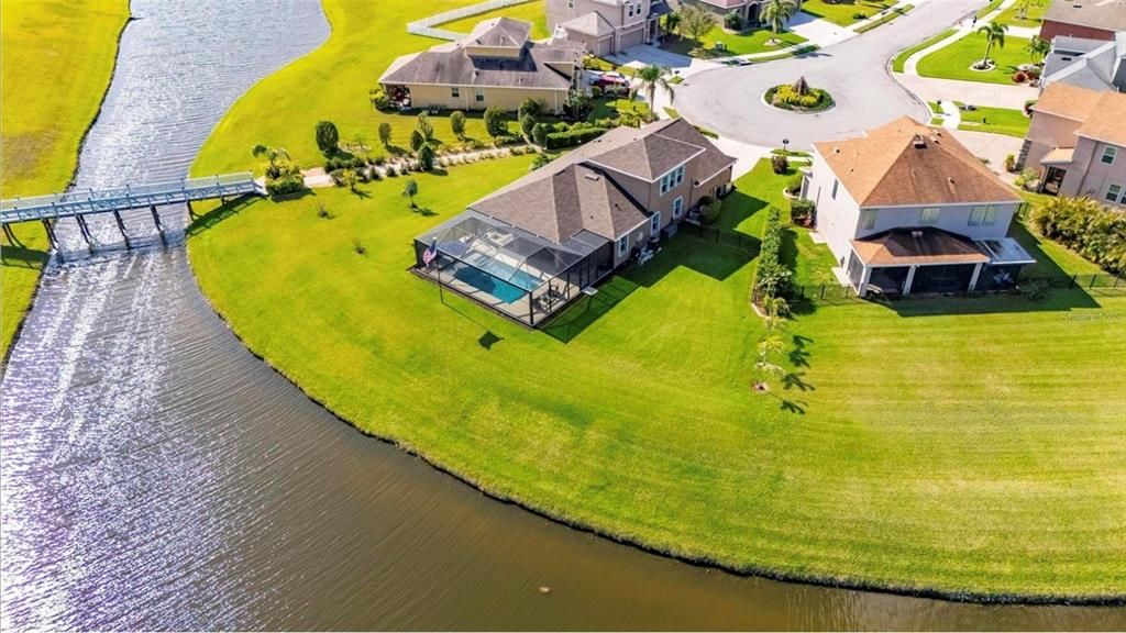 Active With Contract: $559,900 (4 beds, 2 baths, 2406 Square Feet)