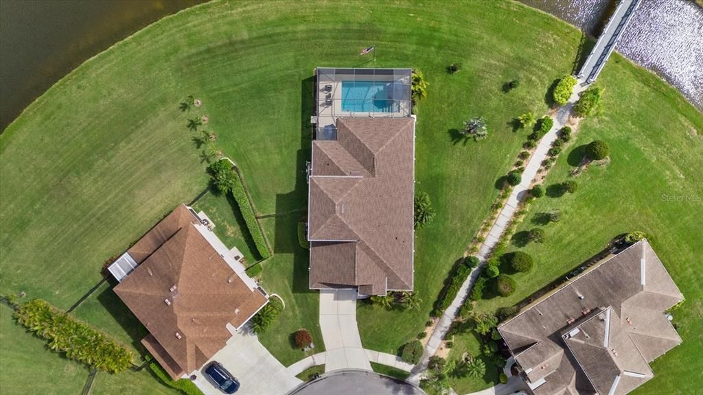 Active With Contract: $559,900 (4 beds, 2 baths, 2406 Square Feet)