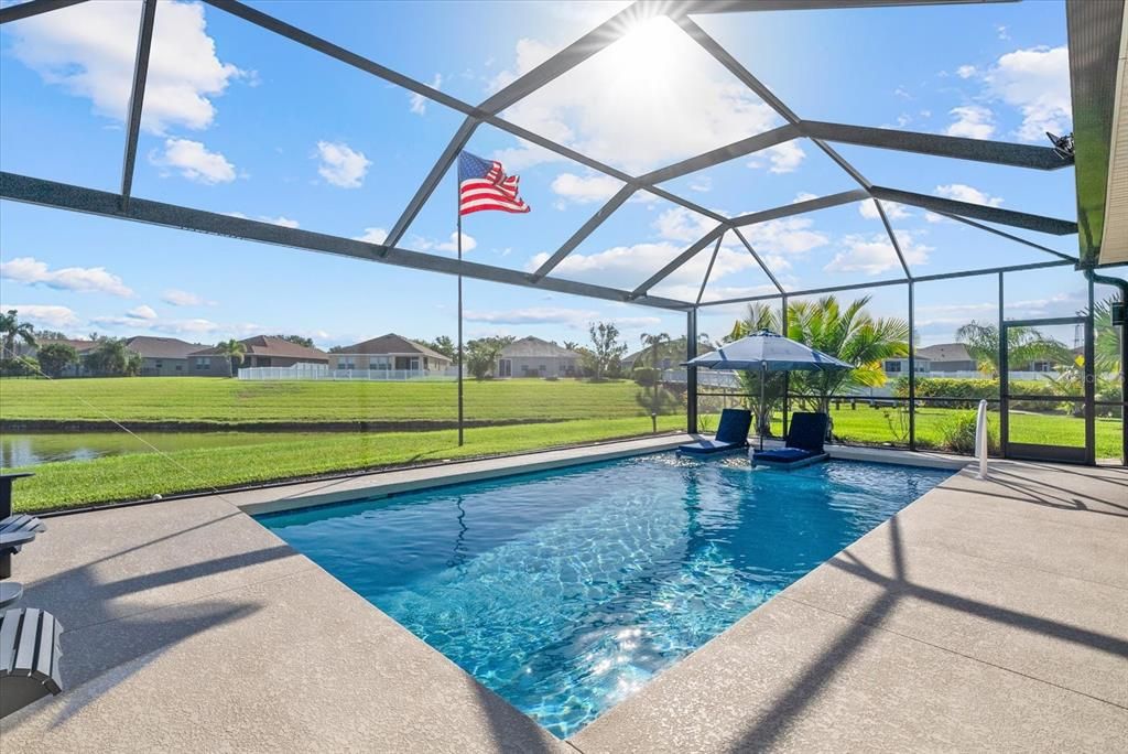 Active With Contract: $559,900 (4 beds, 2 baths, 2406 Square Feet)