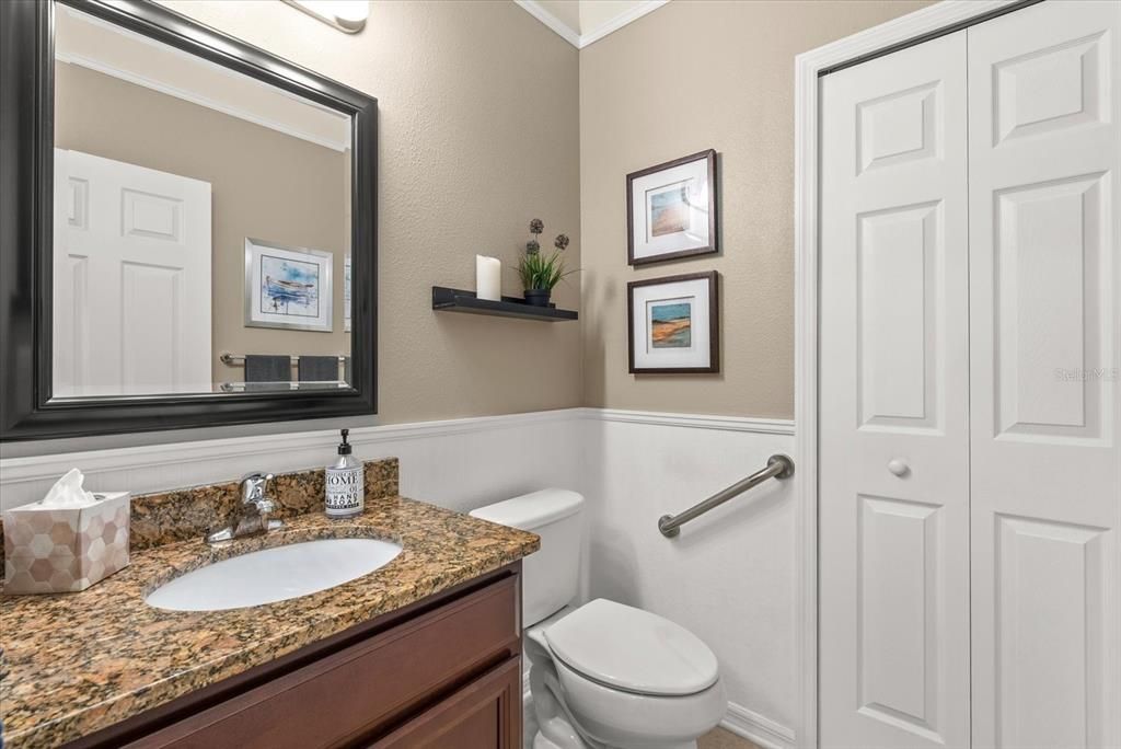 Active With Contract: $559,900 (4 beds, 2 baths, 2406 Square Feet)