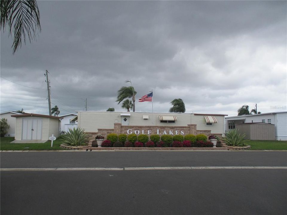 For Sale: $139,900 (2 beds, 2 baths, 800 Square Feet)