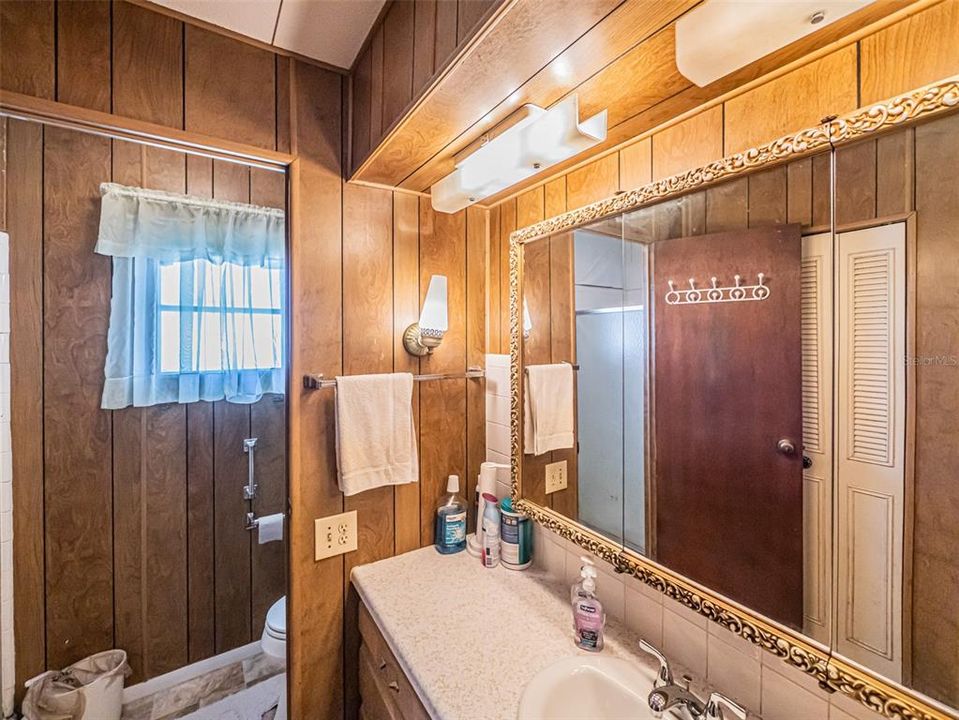 На продажу: $125,000 (3 спален, 2 ванн, 1392 Квадратных фут)