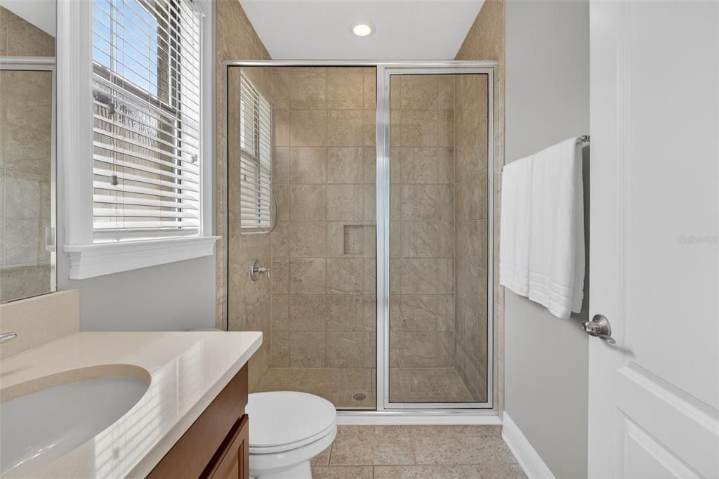 Active With Contract: $879,900 (5 beds, 4 baths, 4566 Square Feet)