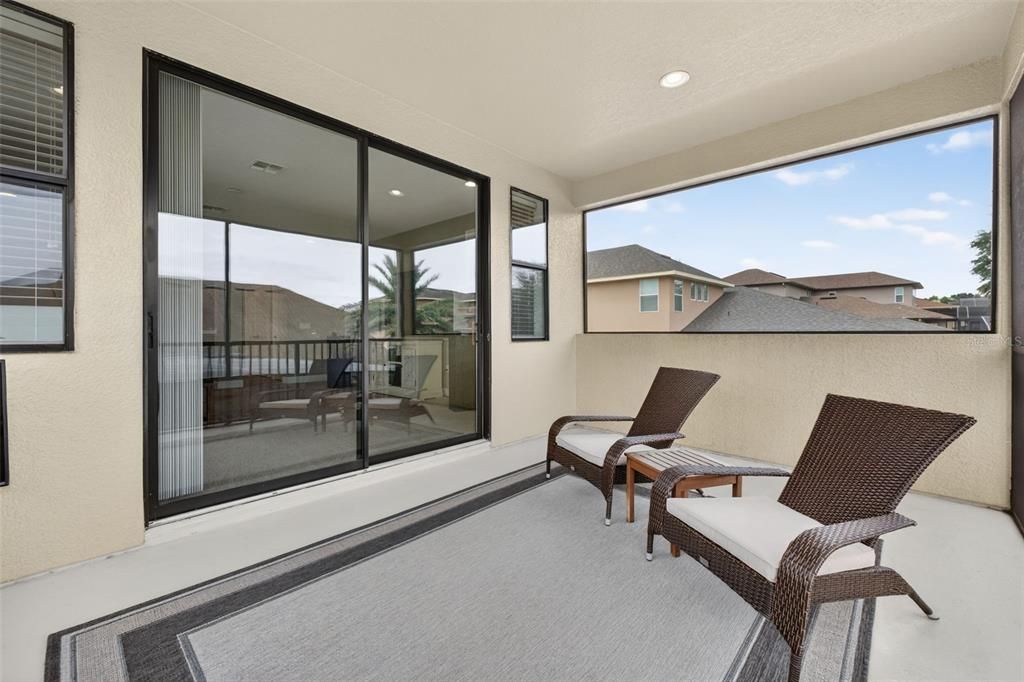 Active With Contract: $879,900 (5 beds, 4 baths, 4566 Square Feet)